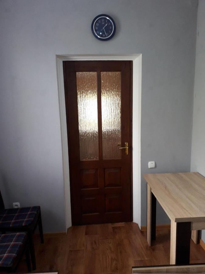Apartament On Levanevskogo 2 Daire Kamyanets-Podilski Dış mekan fotoğraf